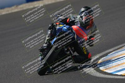 media/Sep-07-2025-CRA (Sun) [[6d6582c22b]]/Race 10/